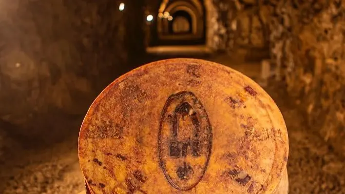 Una forma di formaggio Brè - © www.giornaledibrescia.it