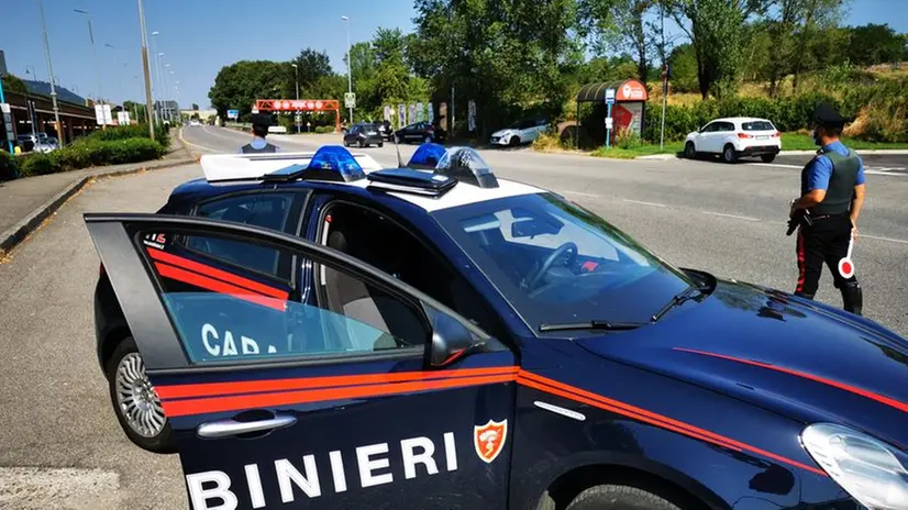 Una pattuglia di carabinieri Foto © www.giornaledibrescia.it