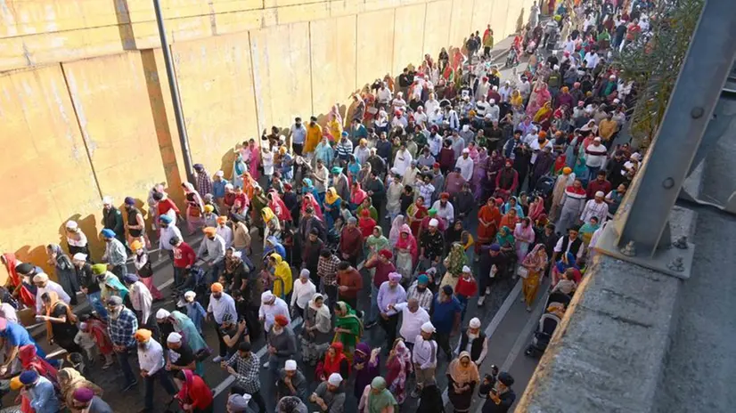 Il corteo della comunità sikh
