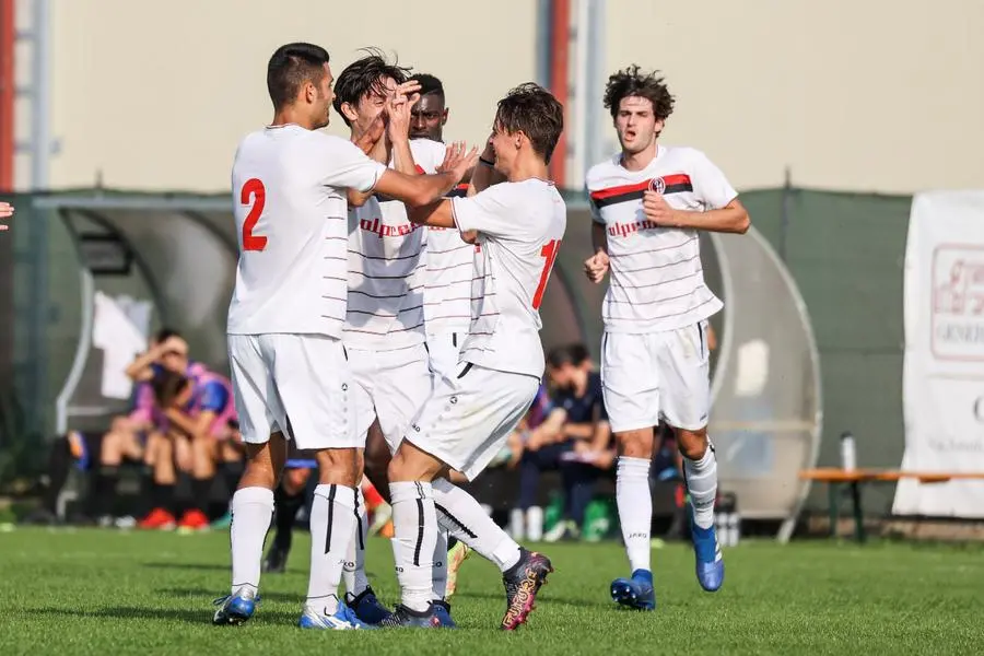 Calcio dilettanti, Promozione: Pavonese-Voluntas Montichiari 2-0