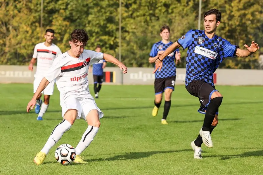 Calcio dilettanti, Promozione: Pavonese-Voluntas Montichiari 2-0