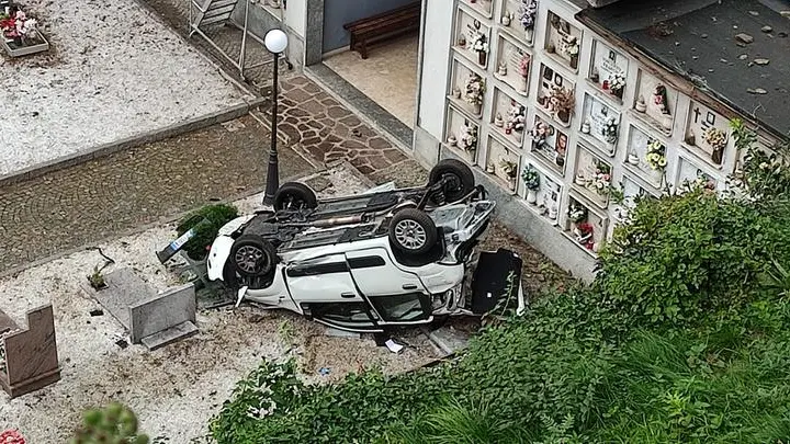 L'incidente al cimitero di Cedegolo