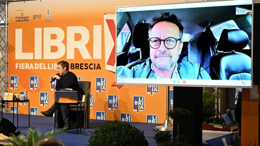 Lorenzo Cremonesi in collegamento dal Donbass a Librixia