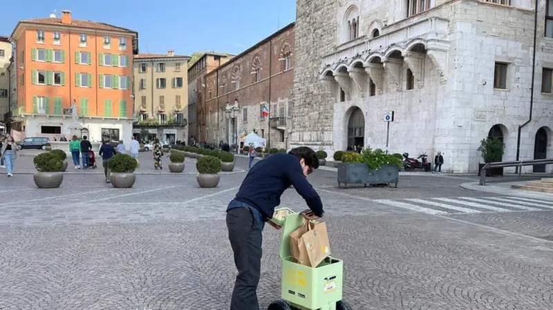 Il robot Gibot in piazza Paolo VI