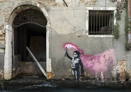 Alcune delle opere più recenti di Banksy