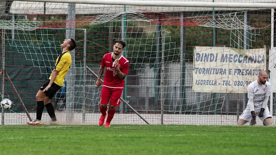 Calcio dilettanti, Seconda categoria: Bassa Bresciana - Polisportiva Pozzolengo 4-2