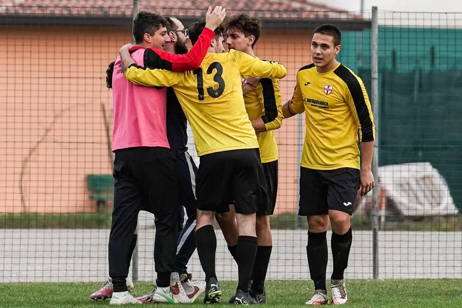 Calcio dilettanti, Seconda categoria: Bassa Bresciana - Polisportiva Pozzolengo 4-2