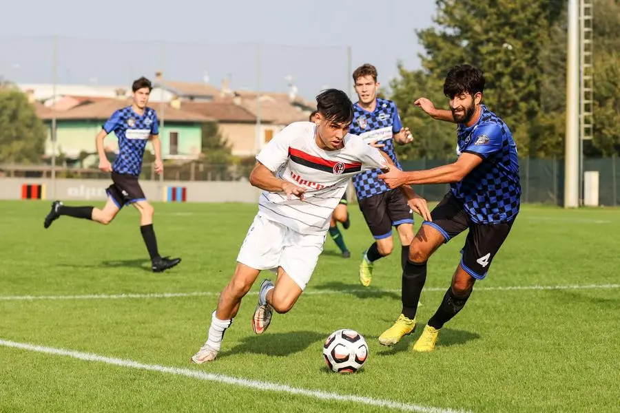 Calcio dilettanti, Promozione: Pavonese-Voluntas Montichiari 2-0