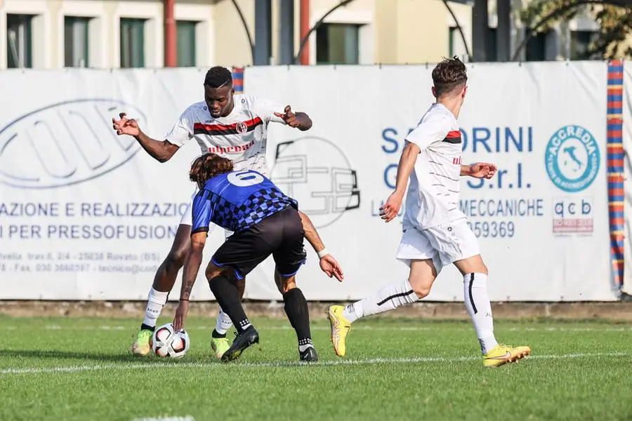 Calcio dilettanti, Promozione: Pavonese-Voluntas Montichiari 2-0