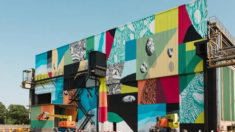 Acciaierie di Calvisano, il murale realizzato da Tellas per i 50 anni
