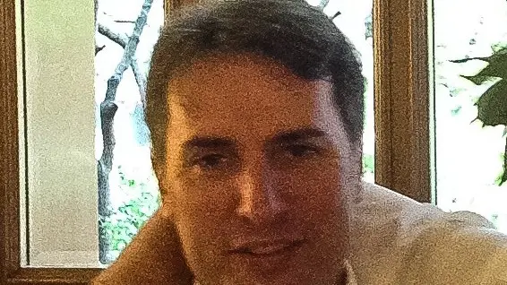 Scomparso sette anni fa: l’imprenditore Mario Bozzoli in una foto privata e poi sul forno della sua fonderia