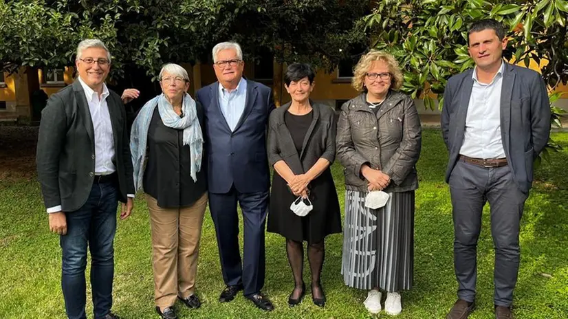 Da sinistra: Claudio Sileo, Donatella Albini, Roberto Tardani, Camilla Gritti, Cristina Tedaldi, Giovanni Battista Sarnico