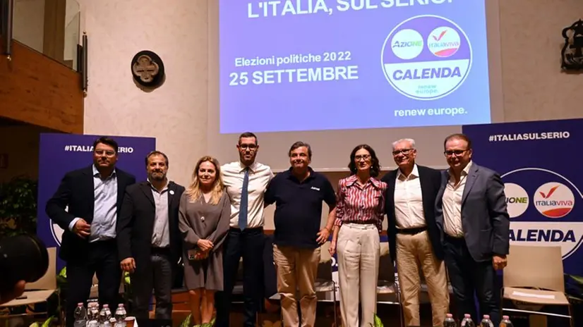 Carlo Calenda e i candidati bresciani all'auditorium Capretti