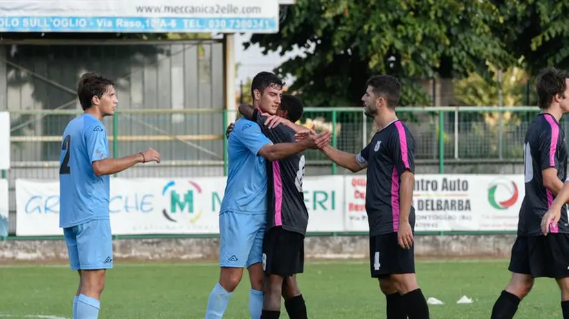 Calcio dilettanti, Promozione: Pro Palazzolo-La Sportiva Ome 0-1