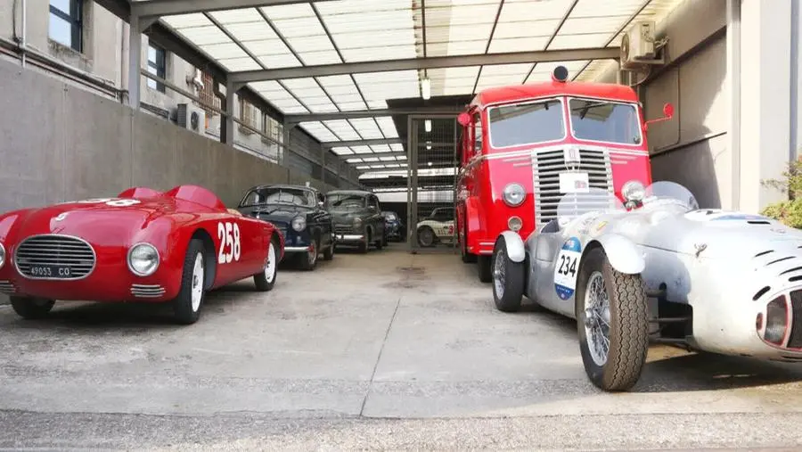 Le auto storiche alla selezione per il film su Enzo Ferrari