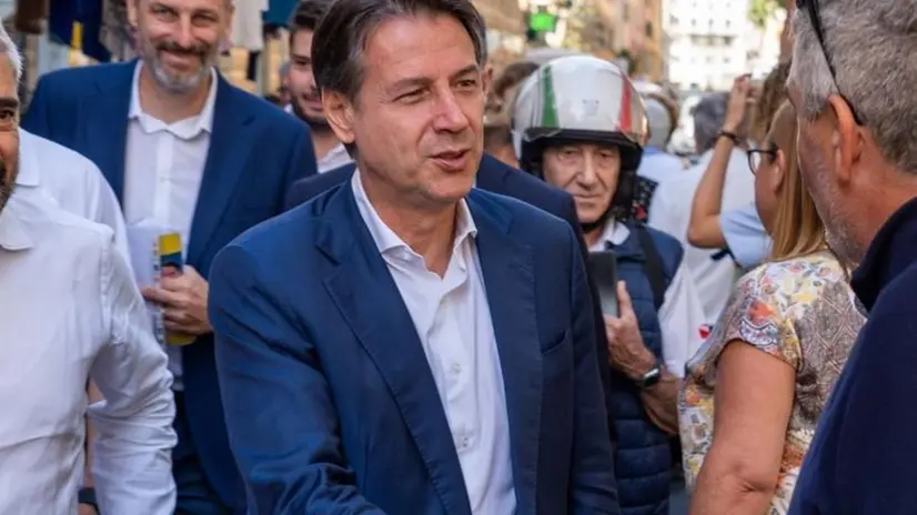 Giuseppe Conte. Il presidente del Movimento 5 Stelle è stato Primo ministro tra il giugno 2018 e il febbraio 2021 Carlo Calenda. Il leader di Azione è stato ministro dello Sviluppo economico  Giorgia Meloni. La presidente di Fratelli d’Italia guida la coalizione di centrodestra