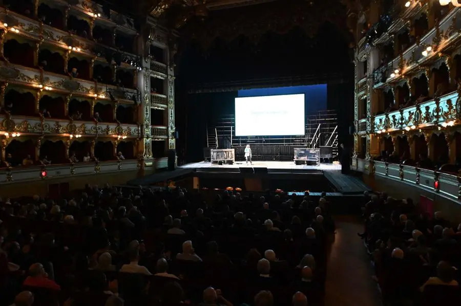 La presentazione dei progetti di Capitale della Cultura al Teatro Grande