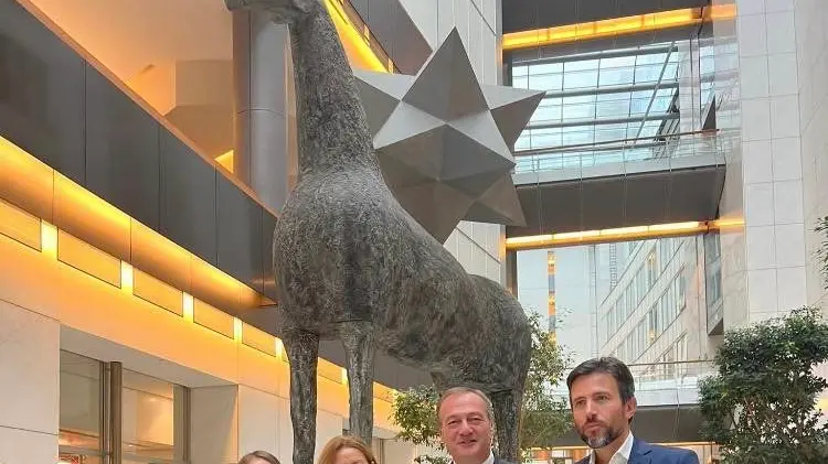 Parte della delegazione di medici in visita al Parlamento Europeo - Foto tratta da Facebook