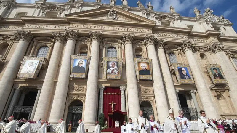 Il 14 ottobre in piazza San Pietro papa Francesco ha proclamato Paolo VI santo - Foto © www.giornaledibrescia.it