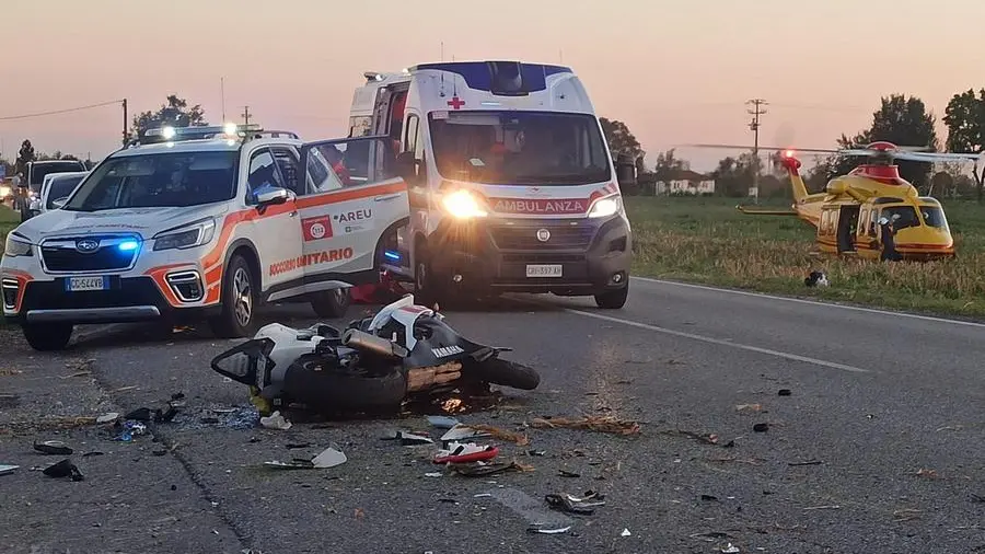 I mezzi di soccorso sul luogo dell’incidente - © www.giornaledibrescia.it
