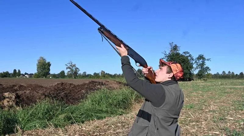 Un giovane cacciatore in azione