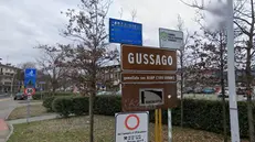 Il cartello di ingresso a Gussago - Foto © www.giornaledibrescia.it