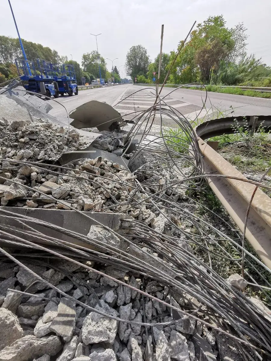 In tangenziale Ovest iniziati i lavori al ponte di via Volturno