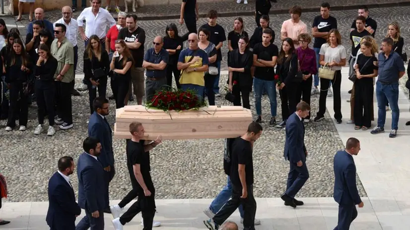 A Nuvolera l'addio a Stella Mutti