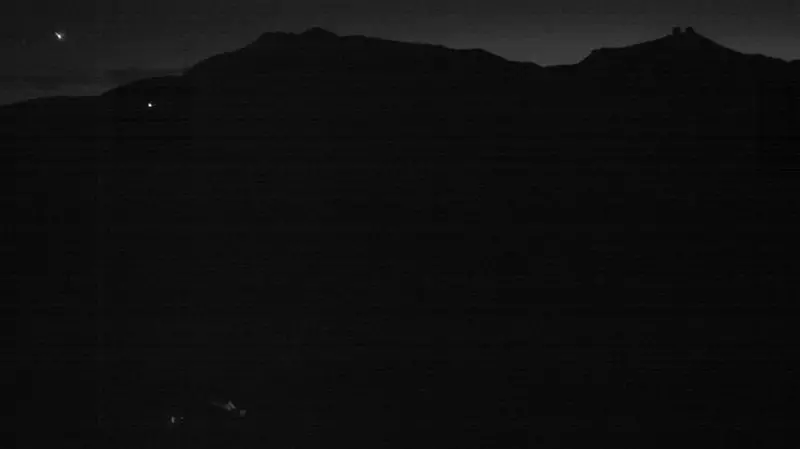L'oggetto luminoso immortalato dalla web cam del Maniva nel 2010