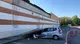 Il crollo del muro al supermercato Il Gigante di via Vallecamonica a Brescia