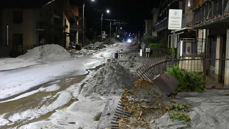 Deserto e distruzione: la prima notte dopo l'esondazione in Valcamonica