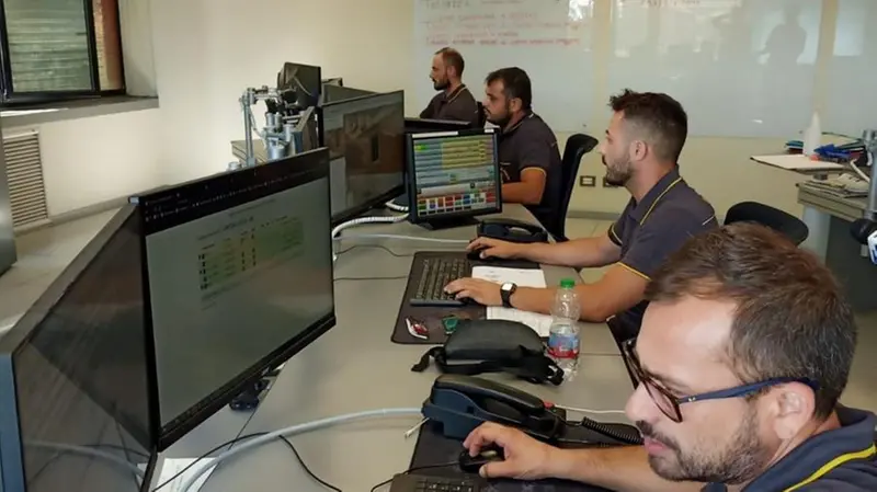 La sala di controllo dei Vigili del fuoco