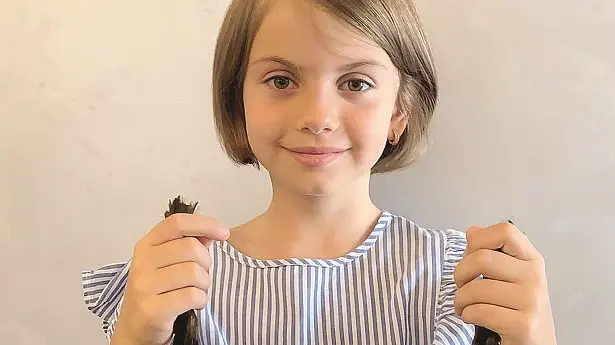 Valeria Sofia, 7 anni con le trecce appena tagliate - © www.giornaledibrescia.it