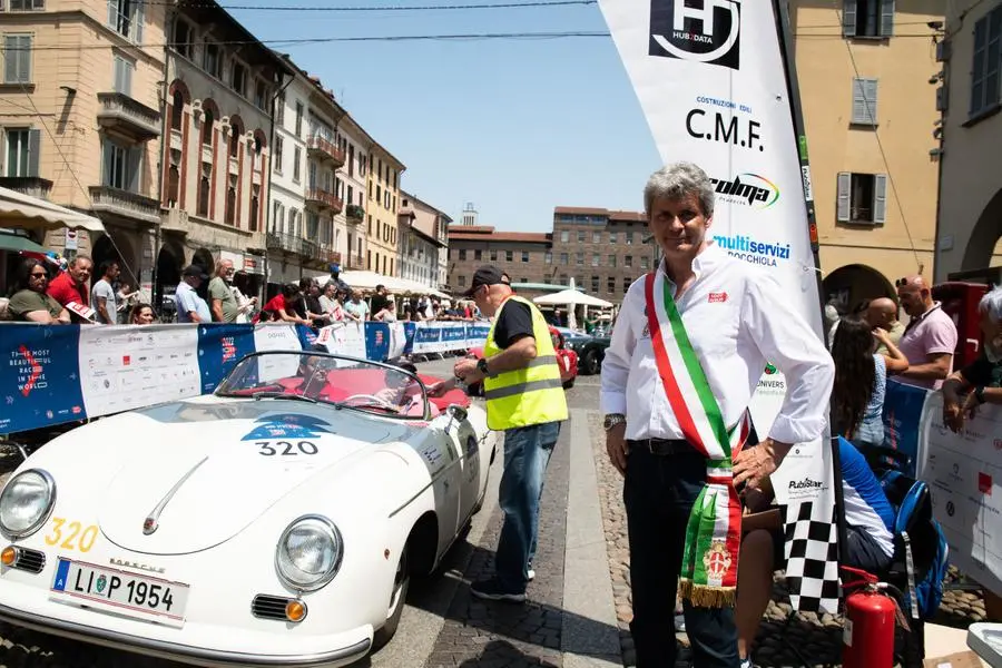 Mille Miglia 2022: il passaggio da Pavia