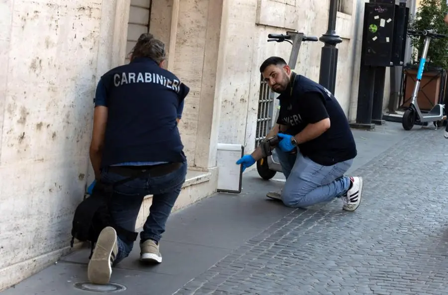 Paura in Vaticano, fuga con inseguimento e sparo