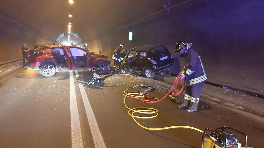 Lo scontro in galleria