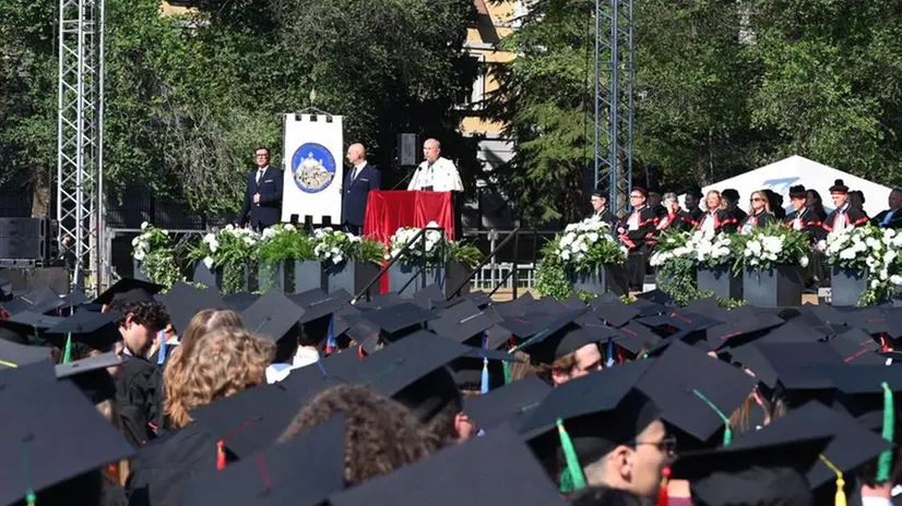 La cerimonia Ad Maiora per i laureati dell'Università degli Studi di Brescia a Campo Marte