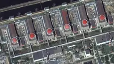 La centrale nucleare di Zaporizhzhia in una ripresa satellitare messa a disposizione da Maxar Technologies - Foto Epa © www.giornaledibrescia.it
