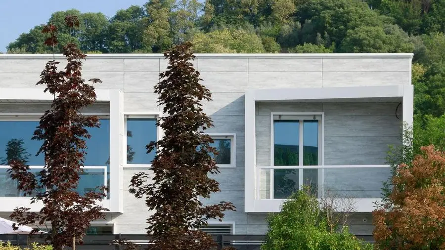 Lo scorcio. Casa ultra moderna