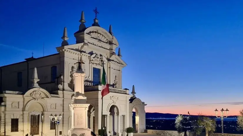 La chiesa di San Pietro Apostolo a Polpenazze del Garda - © www.giornaledibrescia.it