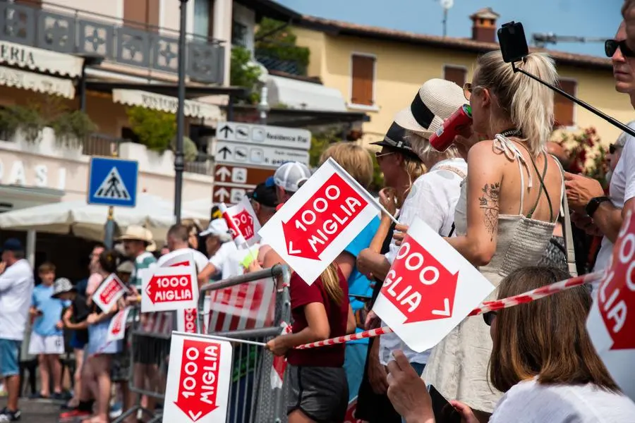 Mille Miglia 2022: il passaggio a Moniga del Garda