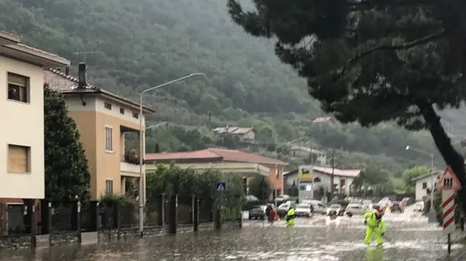 Il lago straripa a Iseo, maggio 2019 - © www.giornaledibrescia.it
