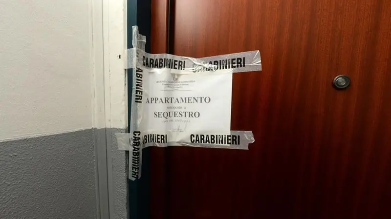 L'appartamento al settimo piano di una palazzina in via Tiboni, in città, era stato sottoposto a sequestro - Foto Marco Ortogni/Neg © www.giornaledibrescia.it