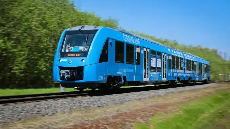 Un treno a idrogeno, fonte energetica sulla quale vuole puntare il Mite - © www.giornaledibrescia.it