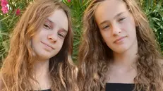 Da Charkiv: le due gemelle 15enni ucraine Alina e Diana - © www.giornaledibrescia.it