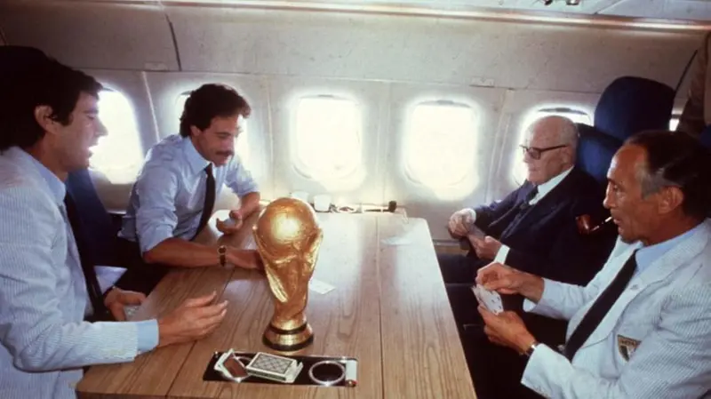 Berzot, Pertini, Causio, Zoff e la partita a carte al ritorno - © www.giornaledibrescia.it