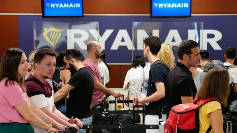 Il 17 luglio è in programma un nuovo sciopero dei dipendenti Ryanair - Foto Epa © www.giornaledibrescia.it