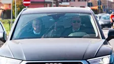 Eugenio Corini e Francesco Marroccu in auto insieme - Foto New Reporter Papetti © www.giornaledibrescia.it