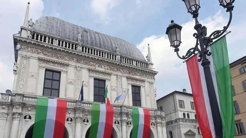 Palazzo Loggia, la sede della Giunta del capoluogo - Foto © www.giornaledibrescia.it