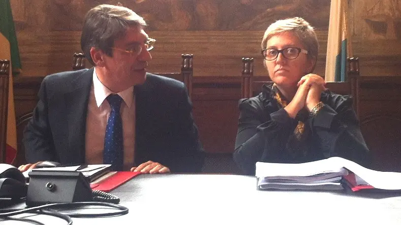 L'assessore all'Urbanistica Michela Tiboni con il sindaco Del Bono - © www.giornaledibrescia.it